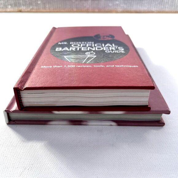 Lot of 2 Drink Books-Mr. Boston Official Bartender's Guide & Champagne Cocktails - Picture 4 of 12